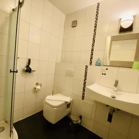 Strandhaus/strandweg * Rostock